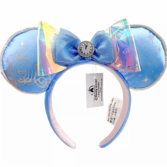 New Loungefly Disney Combo Backpack + Ears Headban Cinderella Castle. - Picture 7 of 11